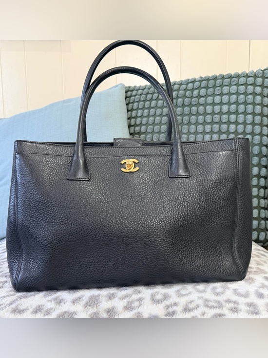 CHANEL Handbags - Chanel Executive cert tote caviar leather with gold hardware
